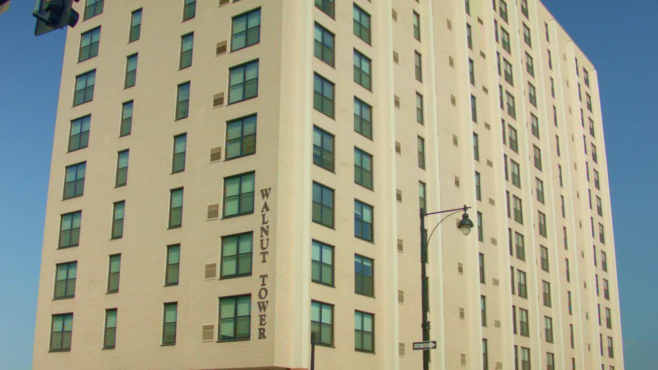 Studio Apartment Kansas City walnut tower apartments for rent in kansas city, mo - forrent Studio Apartment Kansas City walnut tower apartments for rent in kansas city, mo - forrent