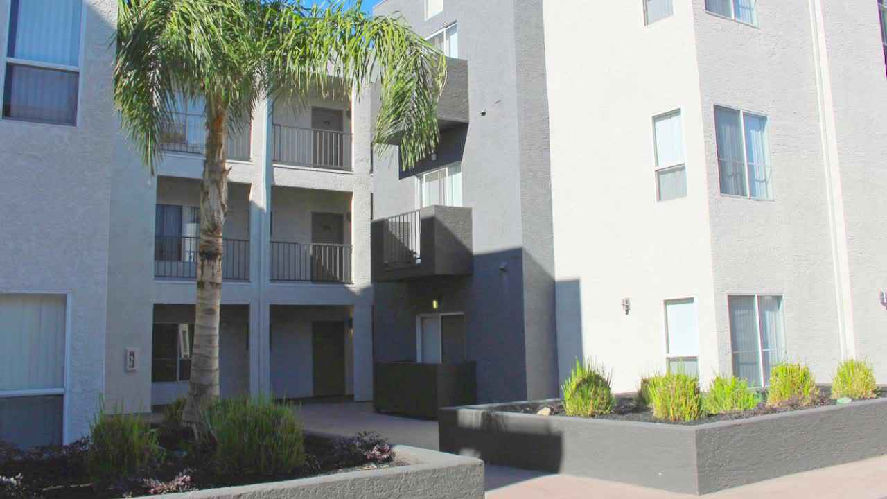 Canyon Crest Apartments For Rent in Santa Clarita, CA - ForRent.com Canyon Crest Apartments For Rent in Santa Clarita, CA - ForRent.com